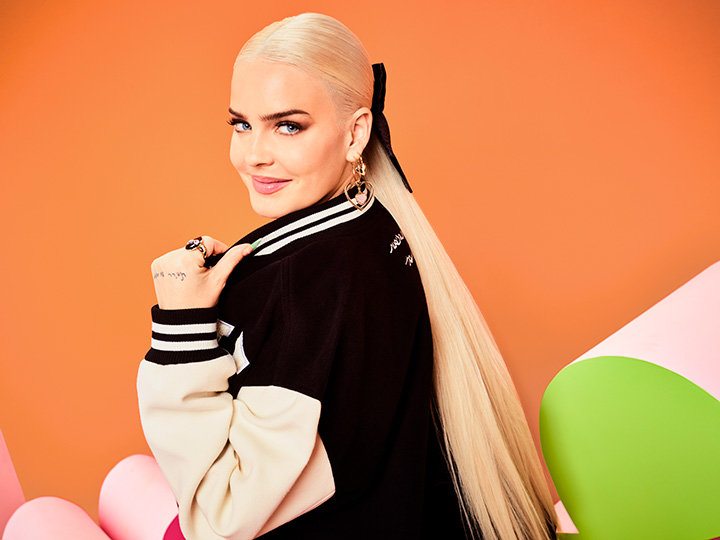 New Look x Anne-Marie Spring 2022 women model
